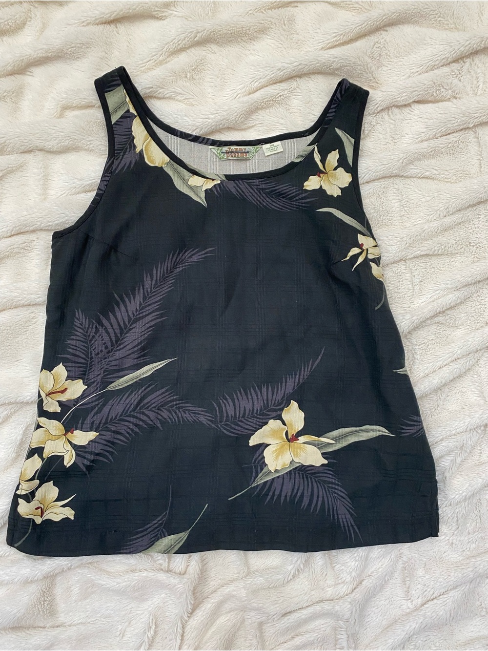 Tommy Bahama 100% silk tropical leaf black tank XS